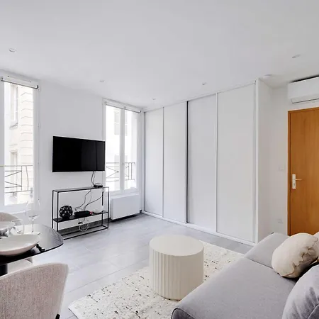 Charming - Ac- 2p- Sentier * Paris
