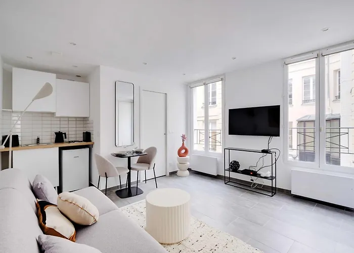 Charming - Ac- 2p- Sentier París